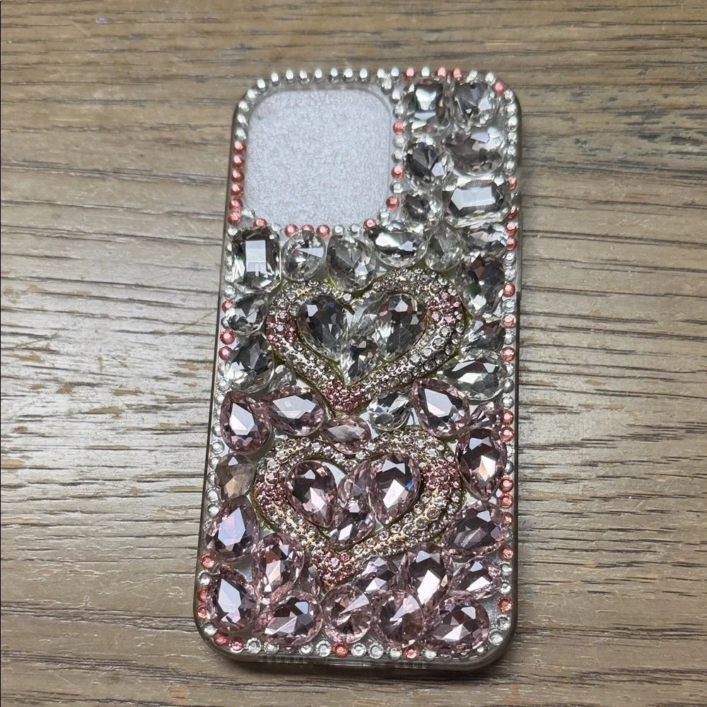 iPhone 14 Pro Max Crystal Heart Case